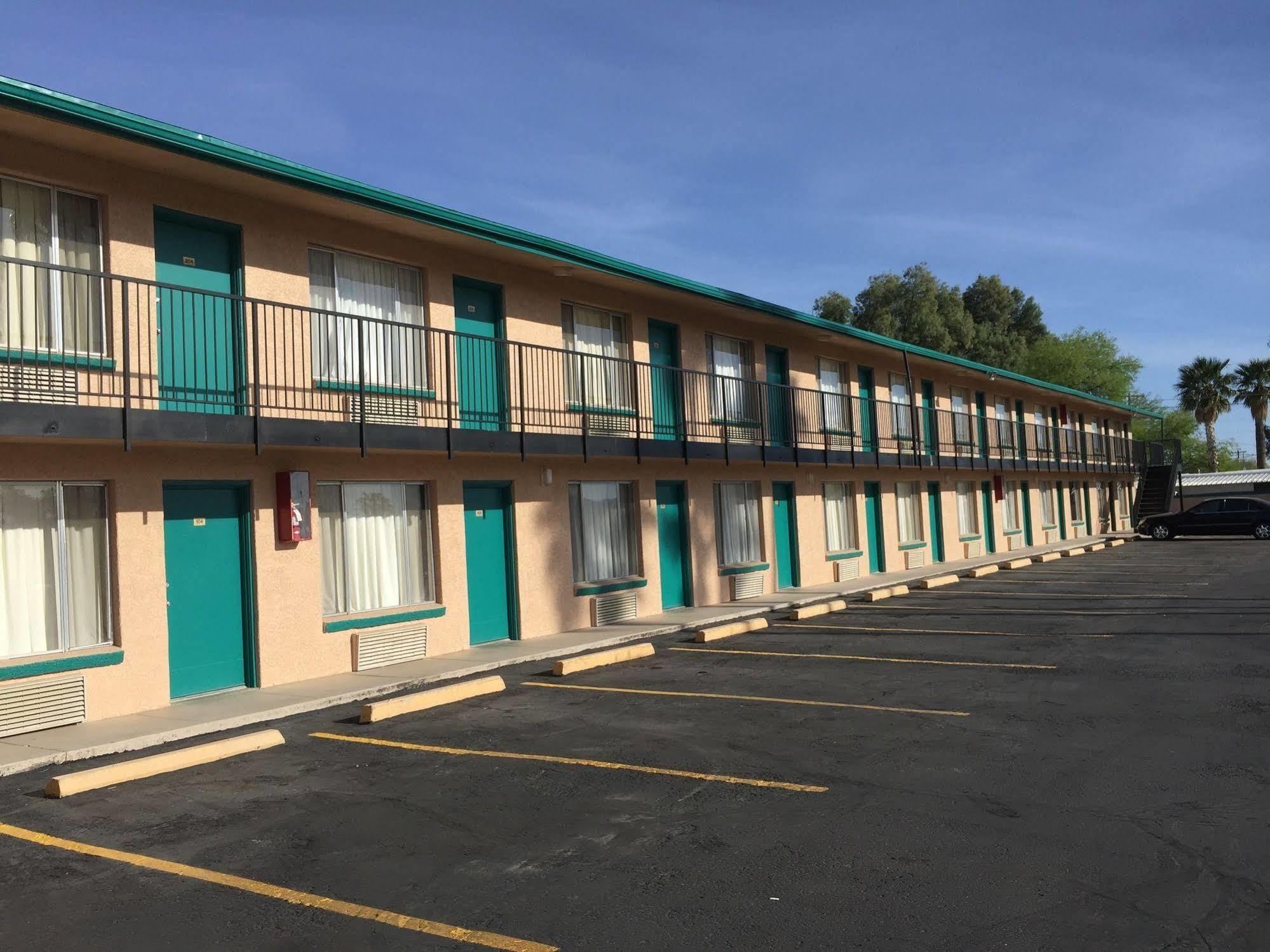Amazon Motel Тусон Екстер'єр фото